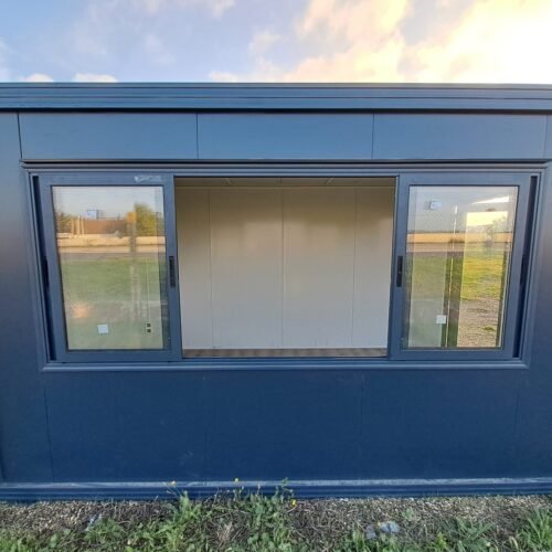 BUNGALOW BULLE DE VENTE 4 M x 2.40 M x 2.50M